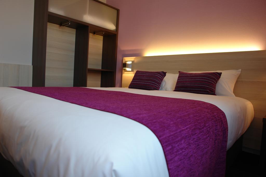 Brit Hotel Vannes-Theix Exterior photo